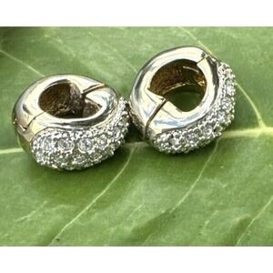 Vintage Gold Tone And Rhinestone Magnetic Clip On Earrings‎